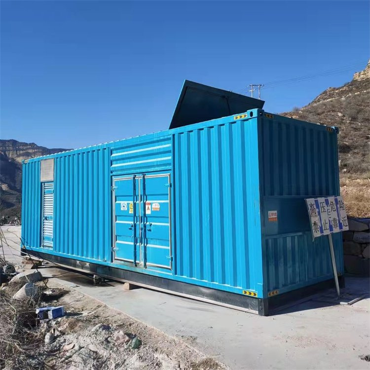 建昌柴油发电机组过载运行时适当提高发电机转速有哪些注意事项？