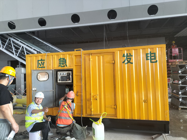 建昌怎样判断空气滤清器是否需要更换？