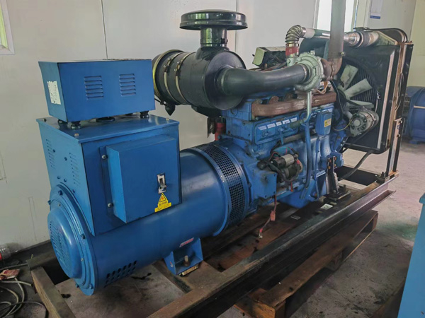 建昌100kW柴油发电机组使用多级机油有哪些优缺点？