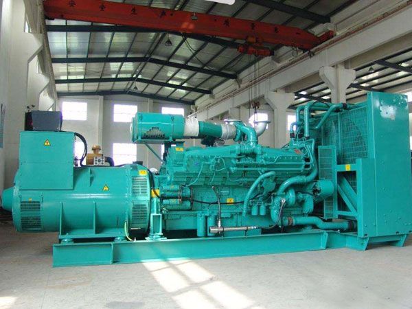 建昌影响800KW发电机组油耗的因素有哪些？